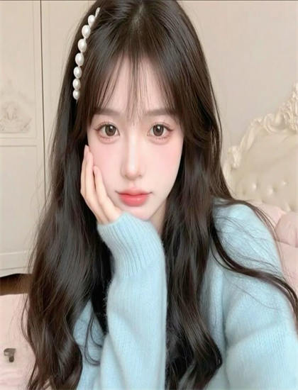 影院同步：《新咬清梨》完整剧情分析：角色关系与情感线索详细拆解